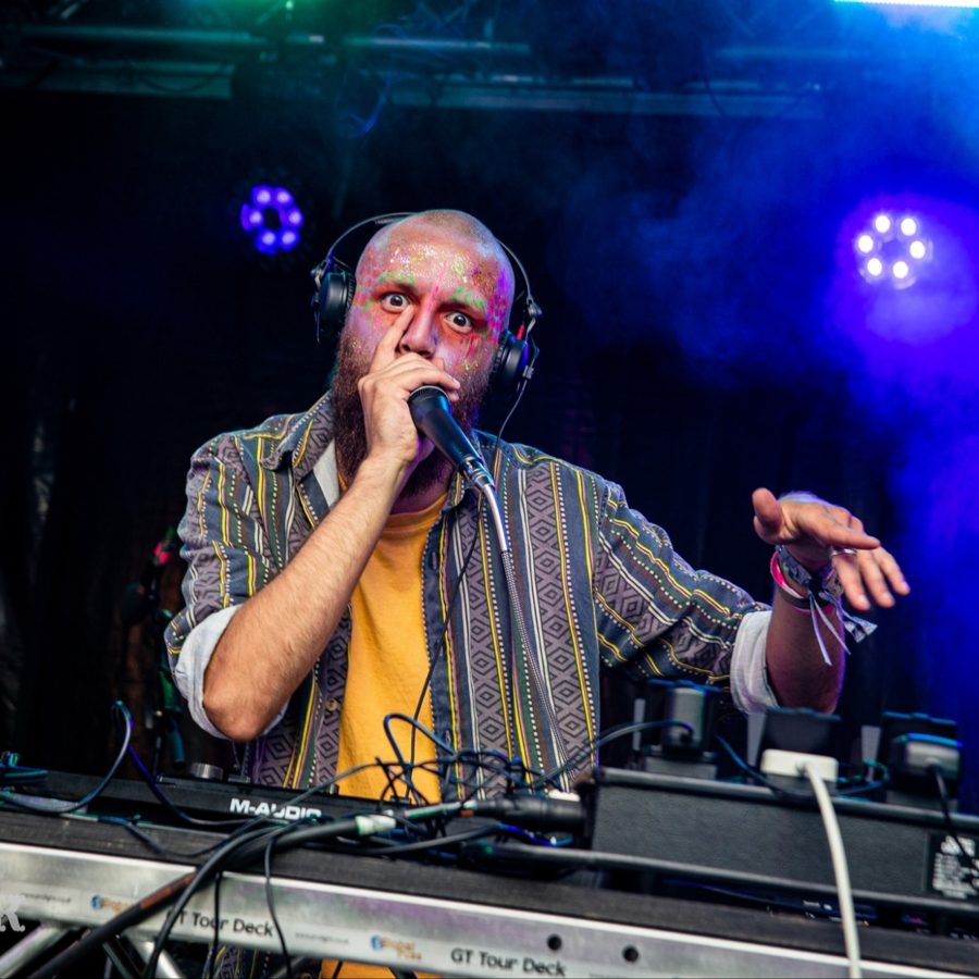 beat_cleaver on stage